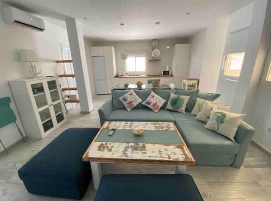 Precioso Apartamento En 科尼尔-德拉弗龙特拉 外观 照片