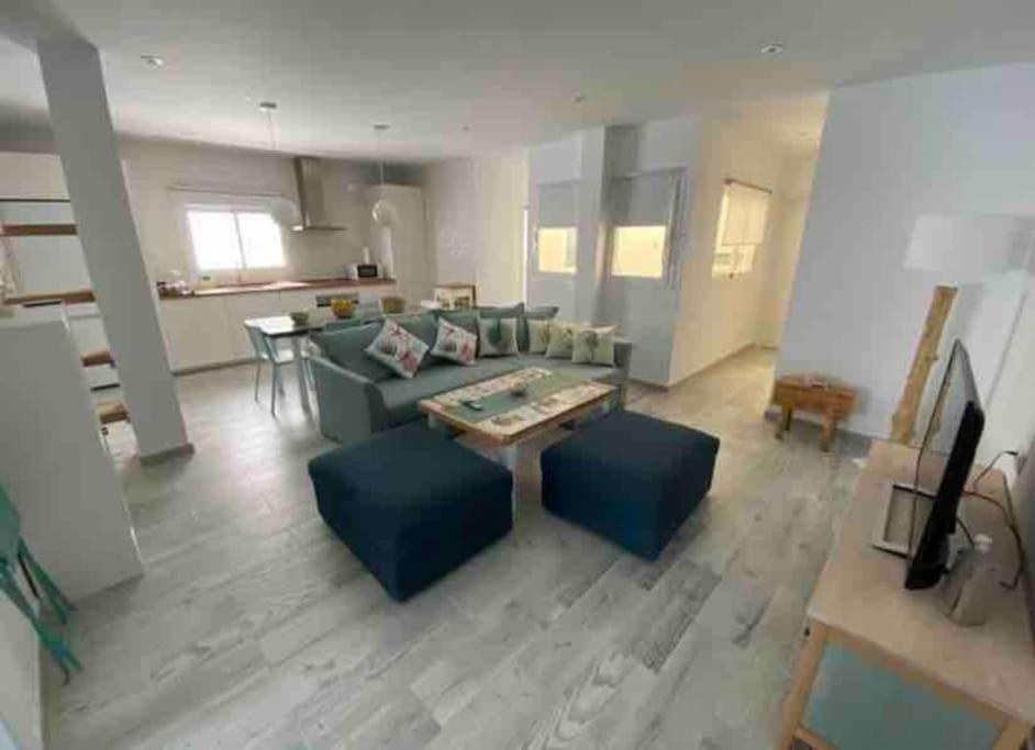 Precioso Apartamento En 科尼尔-德拉弗龙特拉 外观 照片
